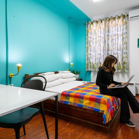 ololoFreelander work&travel Hostel Bisjkek Buitenkant foto