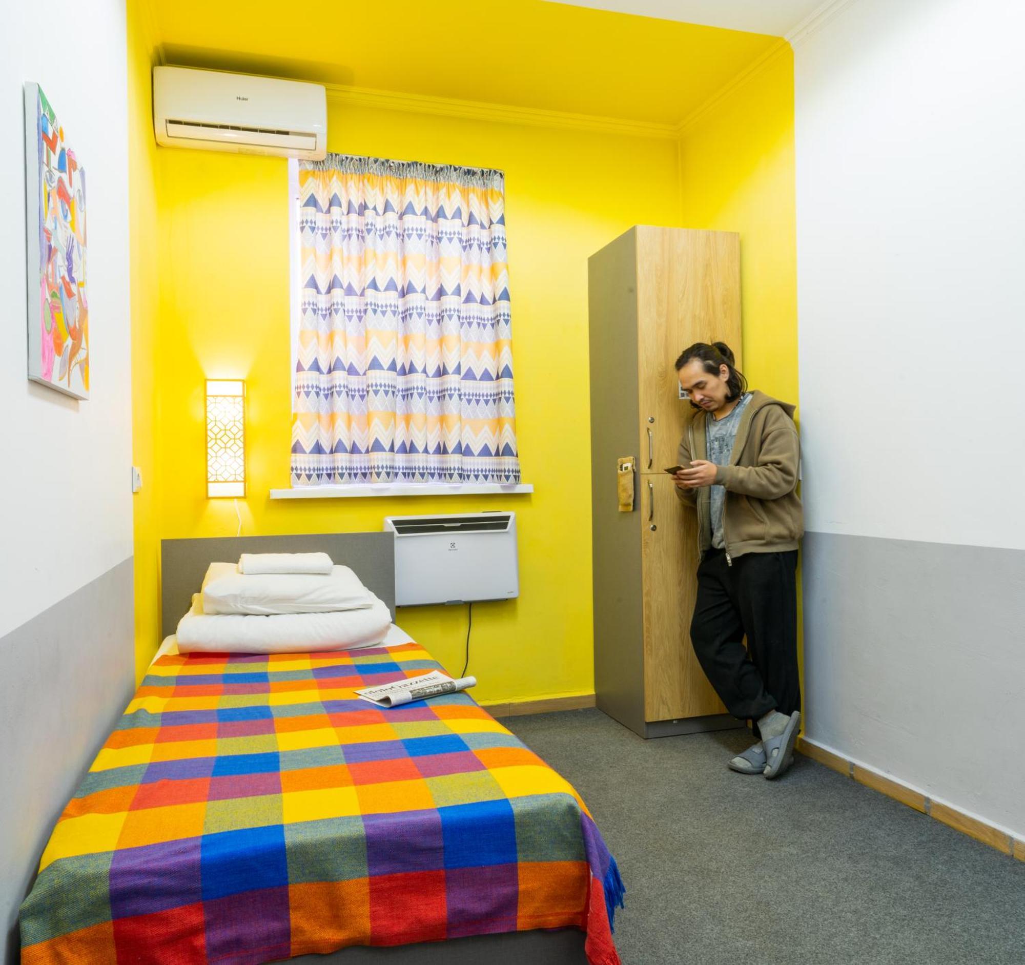 ololoFreelander work&travel Hostel Bisjkek Buitenkant foto